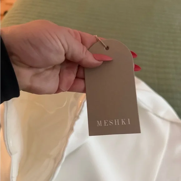 Meshki White Satin Dress - Picture 5 of 5